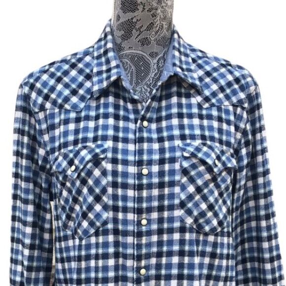 LEVI’S Slim Fit Plaid Pearl Snap Button Down Flannel Shirt Size Medium - Picture 3 of 8